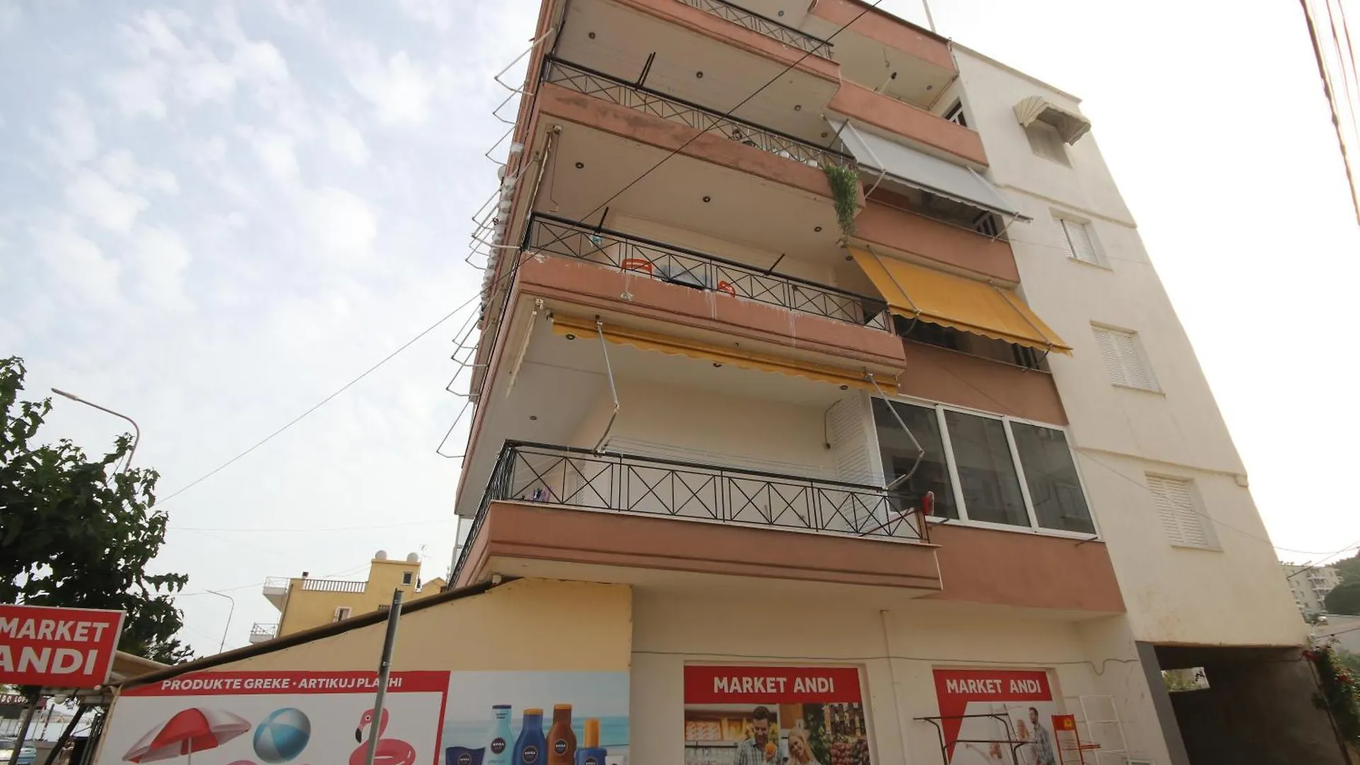Viron Apartament Apartment Himare