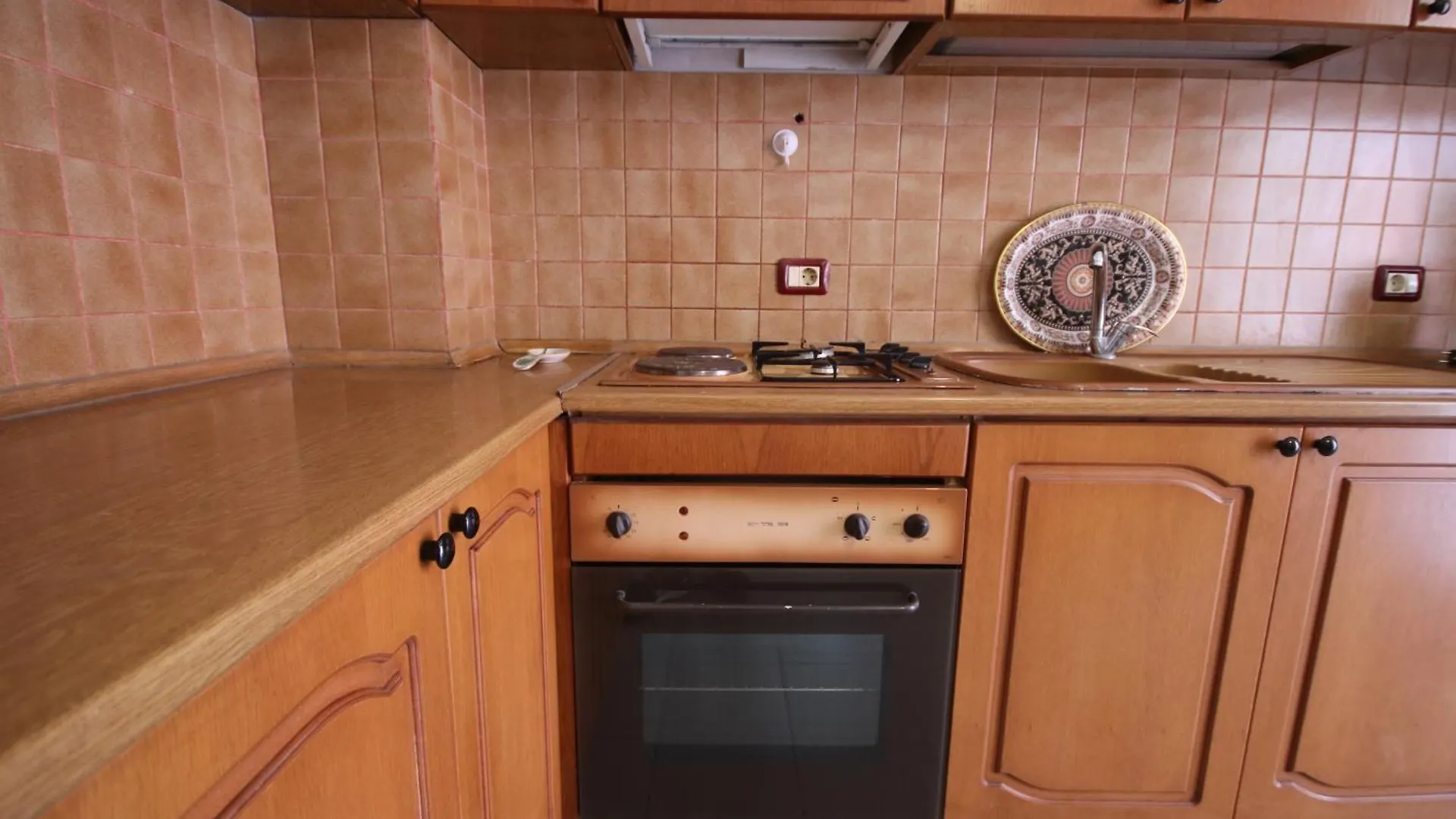 Viron Apartament Apartment Himare