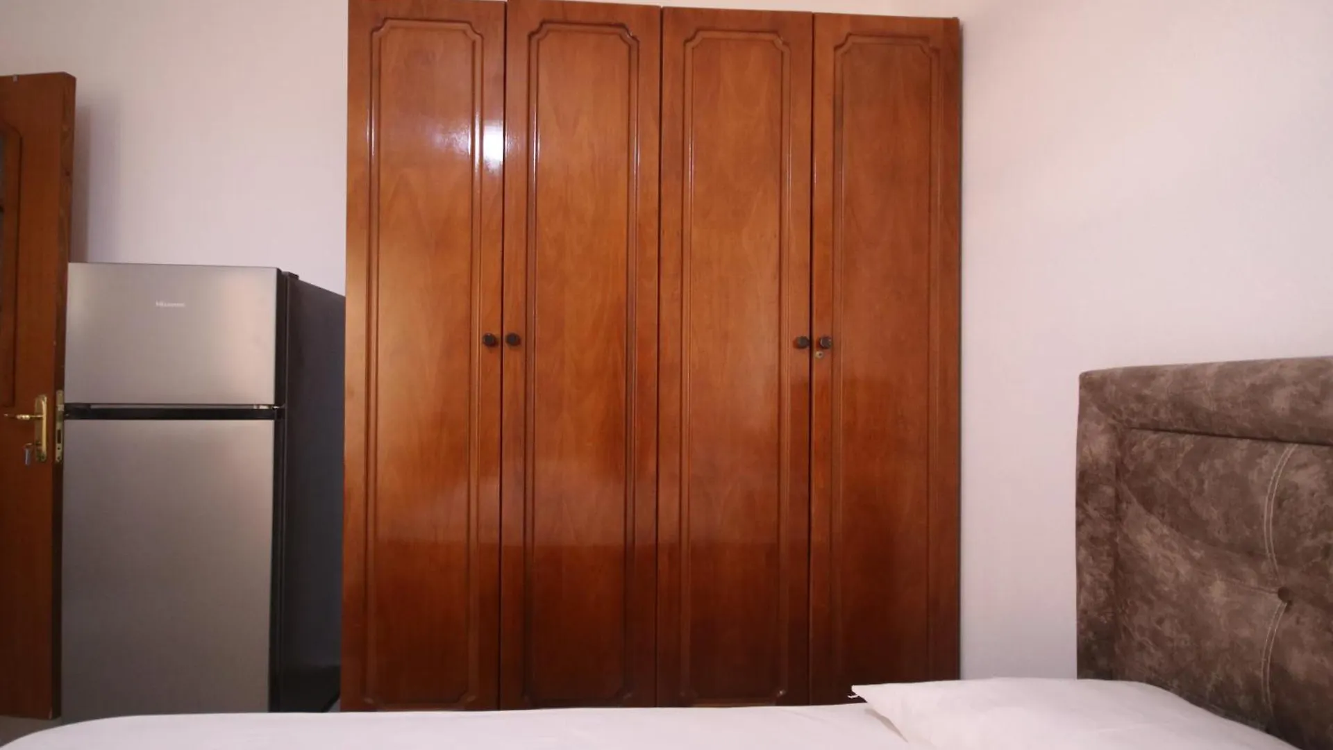 Viron Apartament Apartment Himare Albania