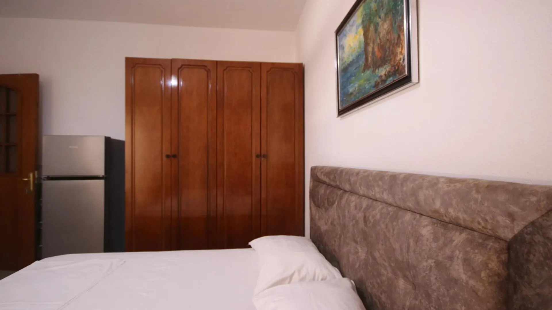 Viron Apartament Apartment Himare