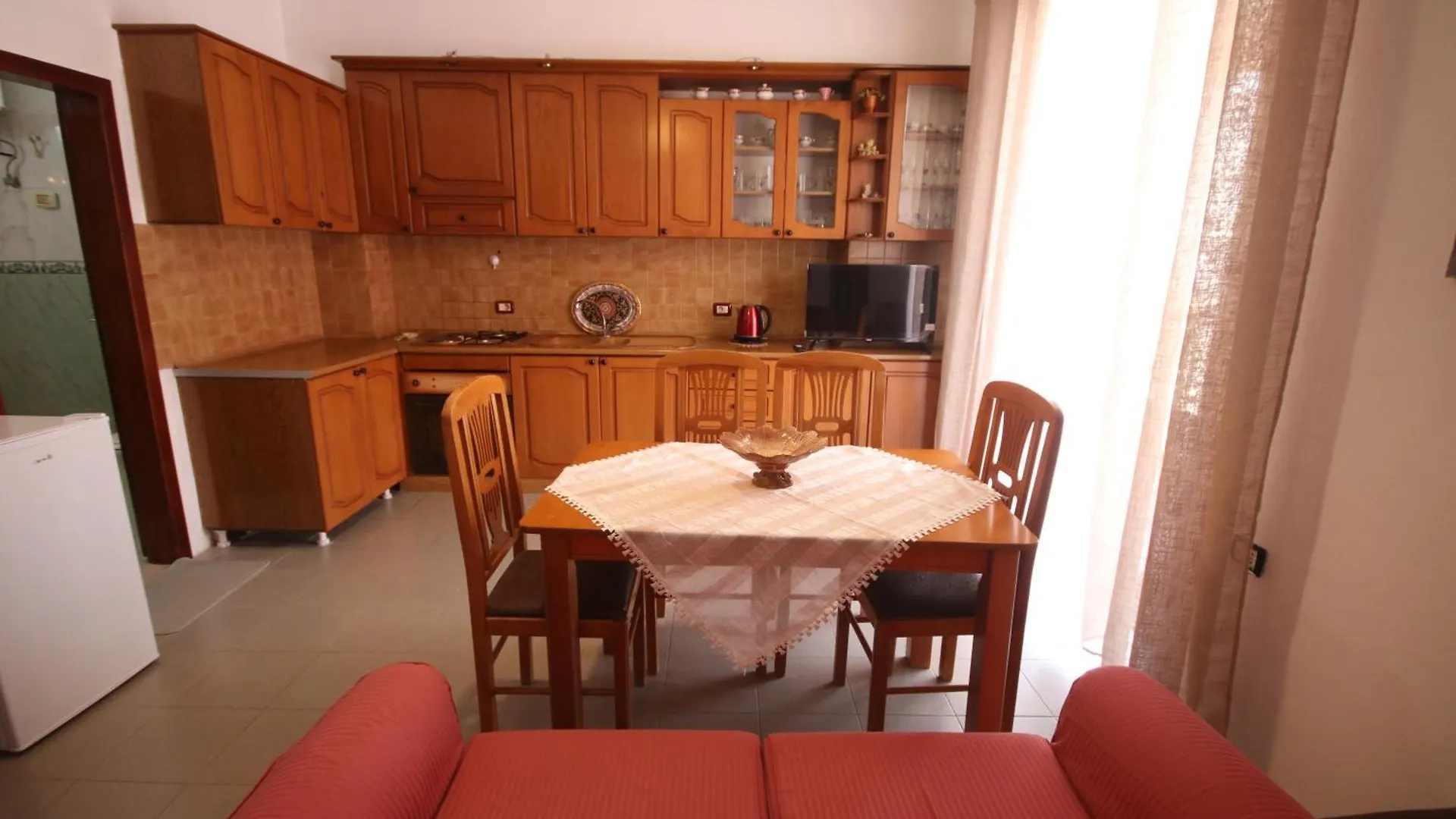 Viron Apartament Apartment Himare Albania