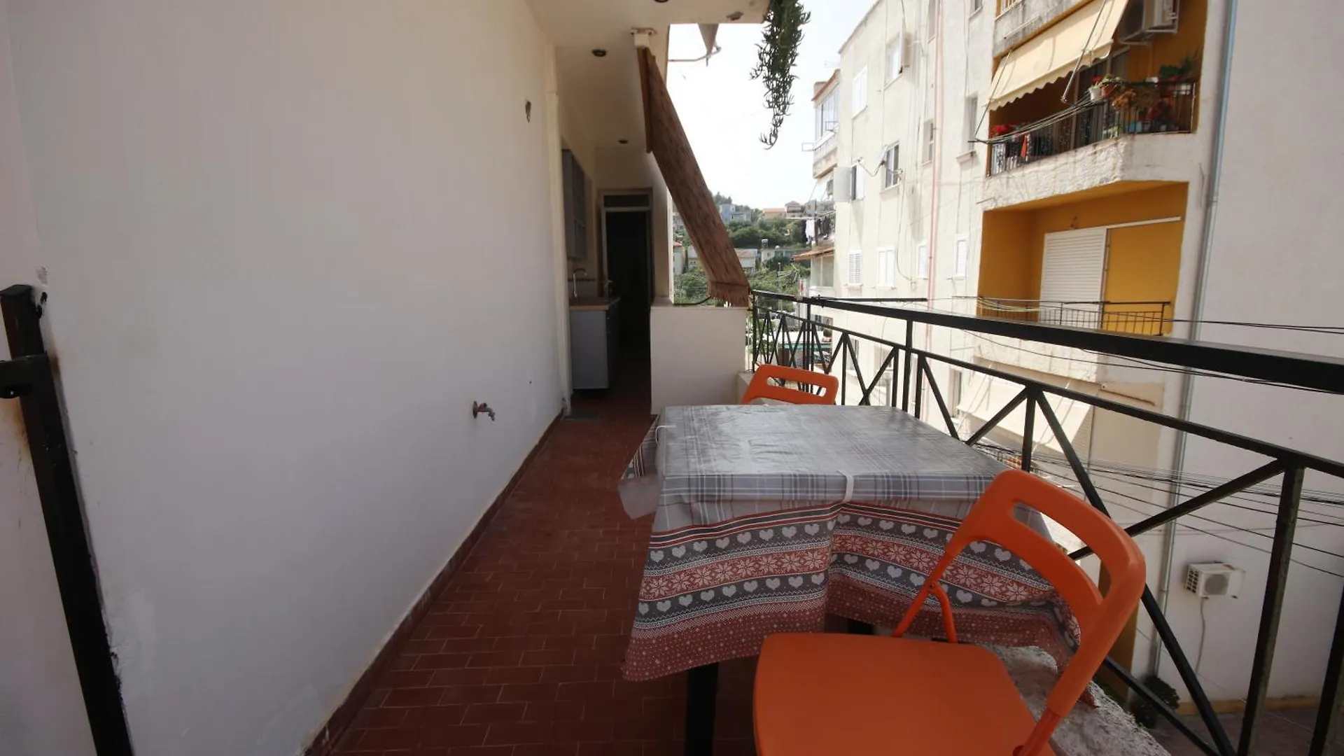 Viron Apartament Apartment Himare