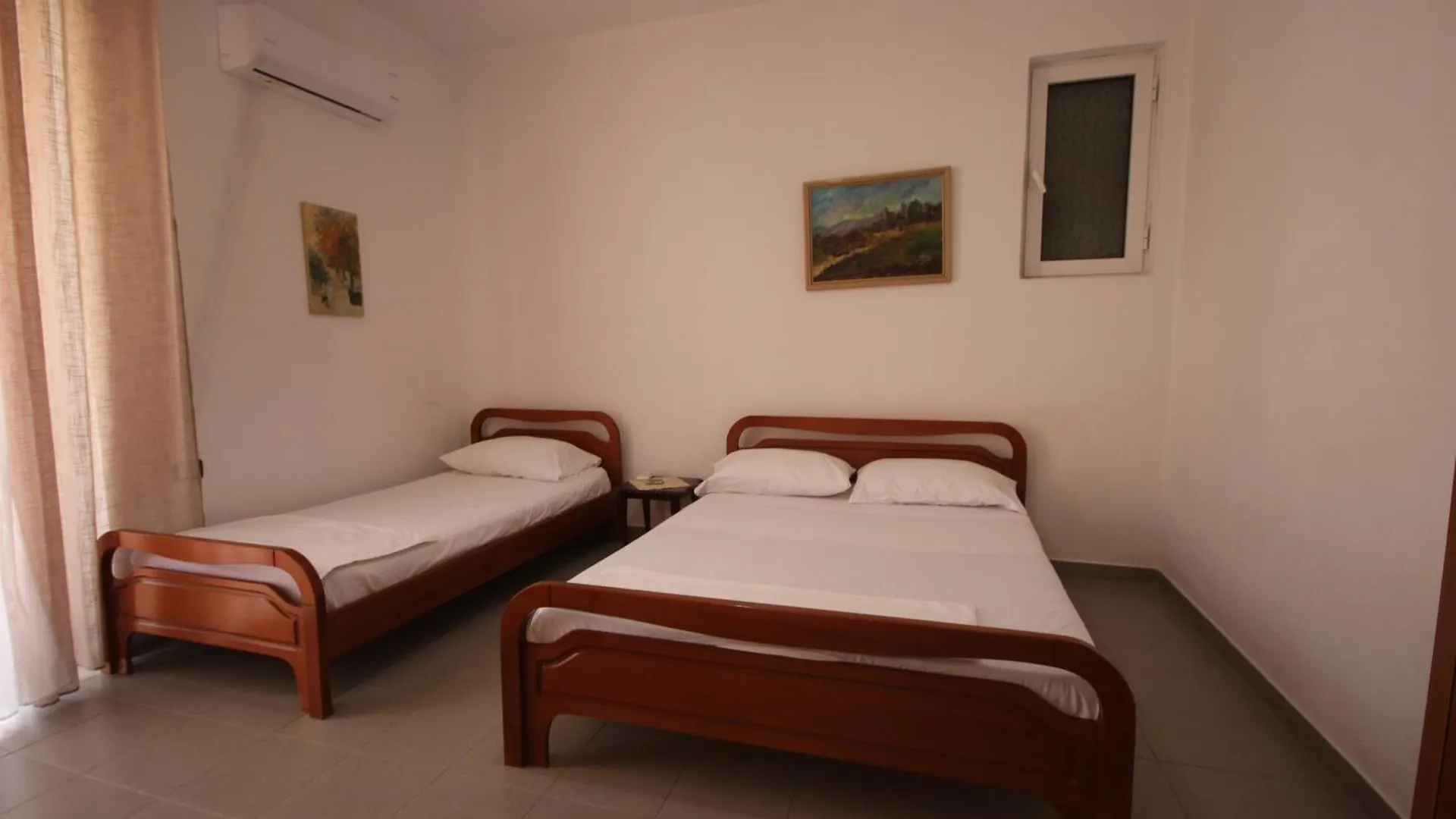 Viron Apartament Apartment Himare Albania