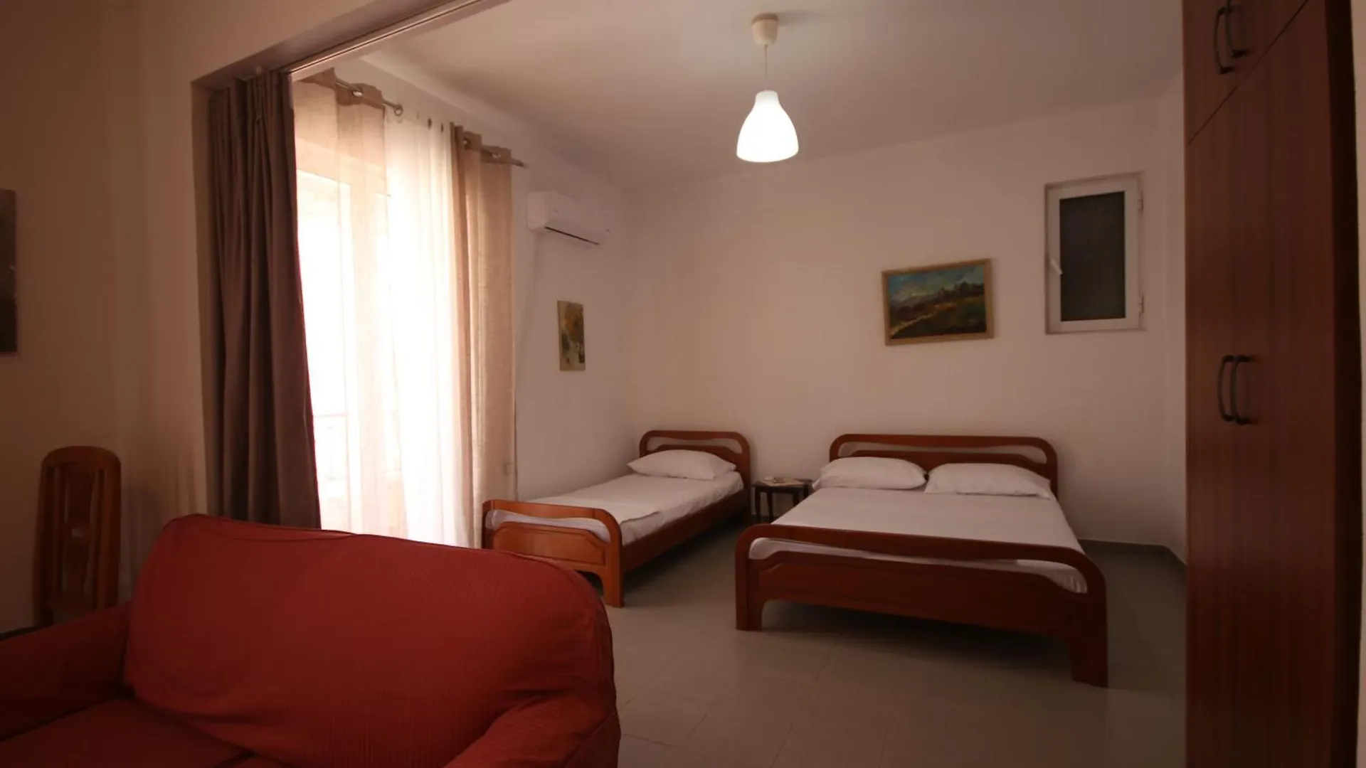 Viron Apartament Apartment Himare