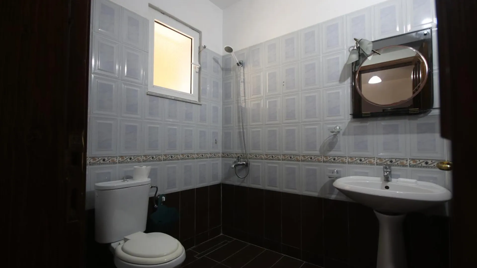 Viron Apartament Apartment Himare Albania