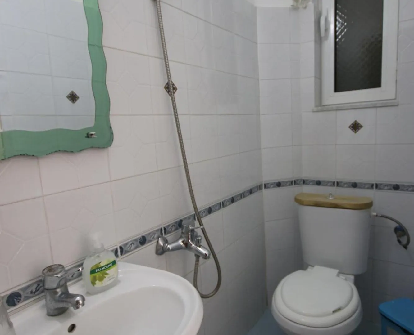 Viron Apartament Apartment Himare